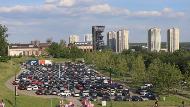 Kopalnia Soli w Wieliczce: którą trasę wybrać i czy warto kupić bilet online